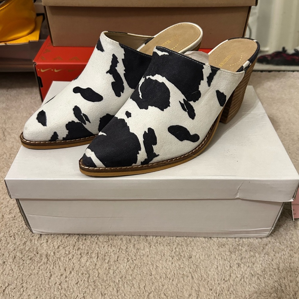 Women's Black and White Cow Print Mules